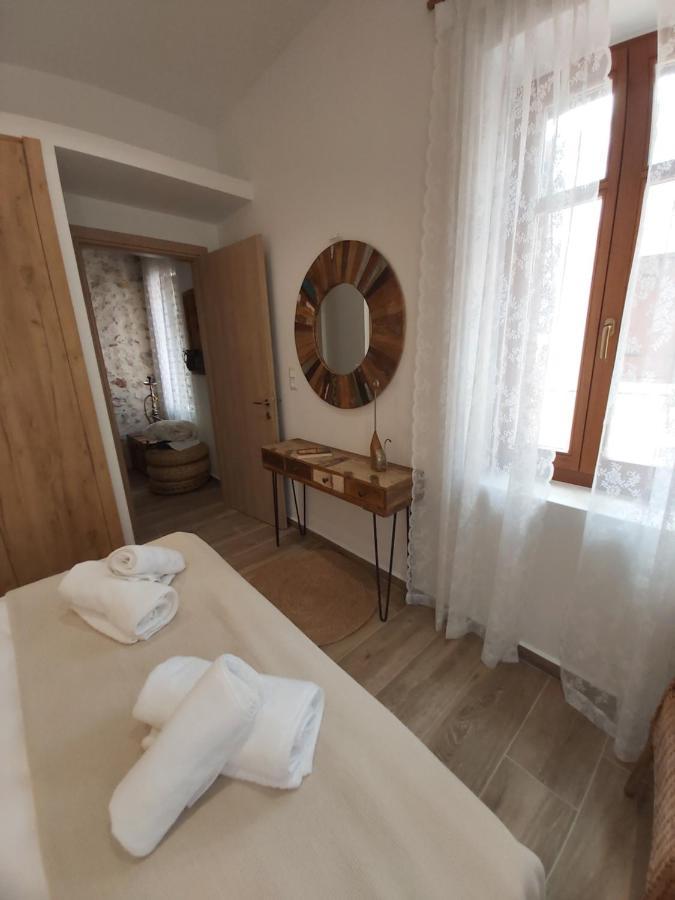 罗希姆诺Palazzino D Irene公寓 外观 照片