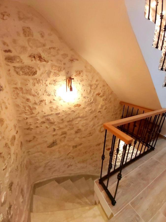 罗希姆诺Palazzino D Irene公寓 外观 照片